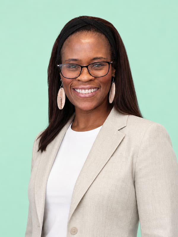 Maas Accountants verified AI headshot